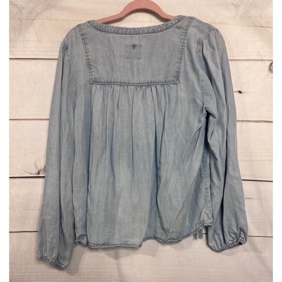 Serra Retreat by Joie Rucker Light Denim Long Sleeve Top Size M - Picture 2 of 7
